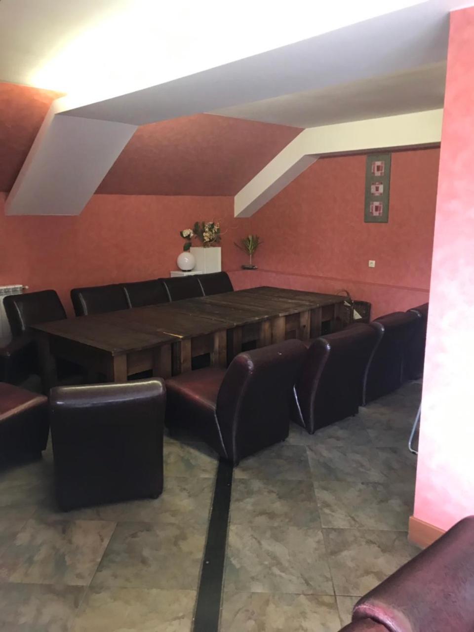 Hotel Temenuga Panichishte Bagian luar foto